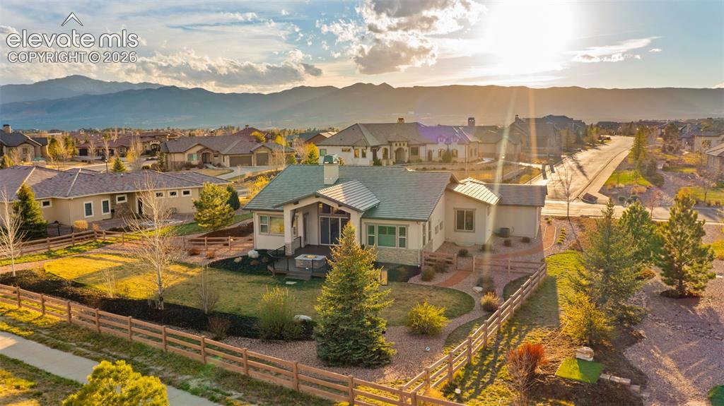 2363 Coyote Crest View