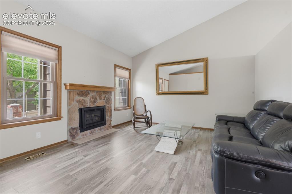 6522 Foxdale Circle
