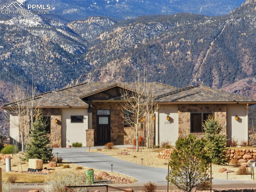 2716 Cathedral Rock View