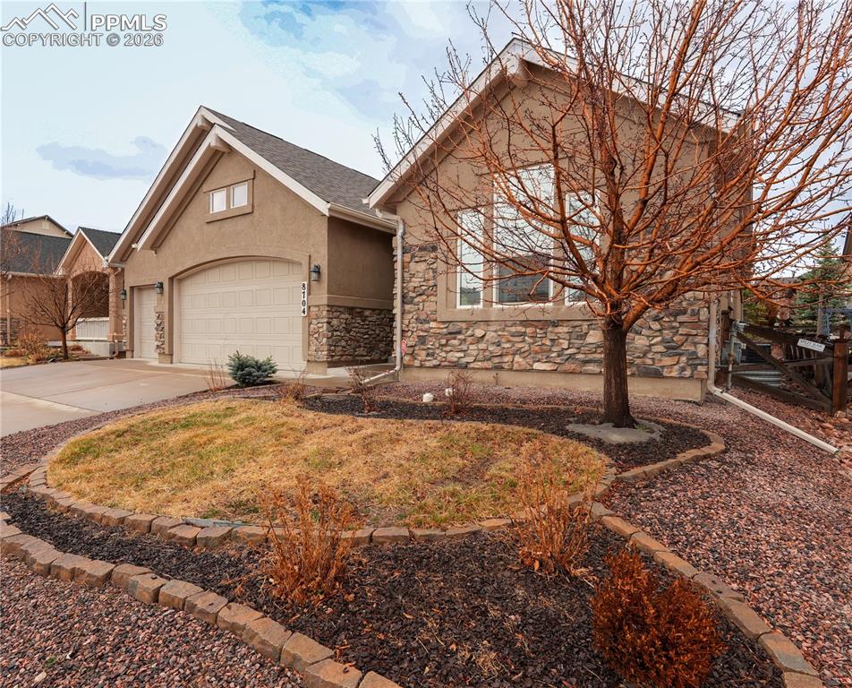 8704 Meadow Tree Trail