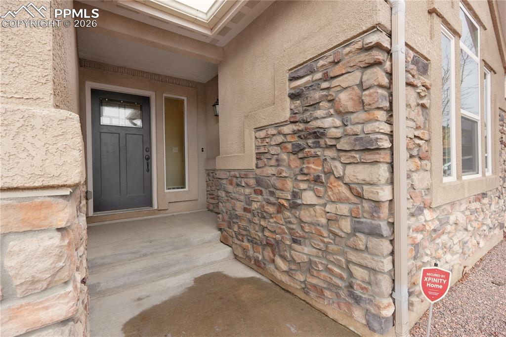 8704 Meadow Tree Trail