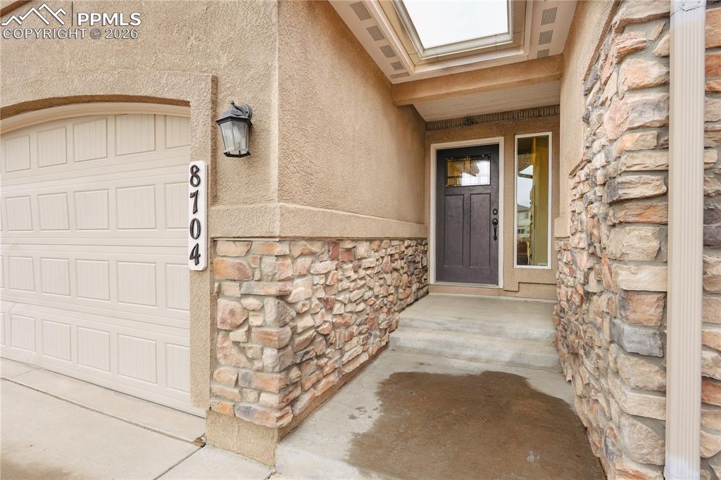 8704 Meadow Tree Trail