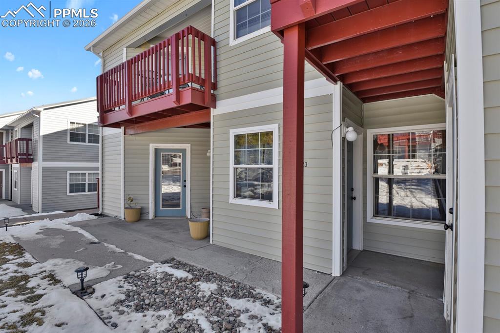 443 S 1st Street 23