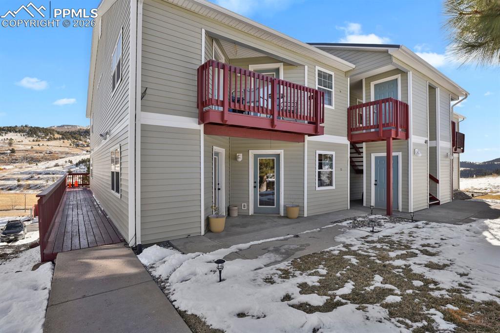443 S 1st Street 23
