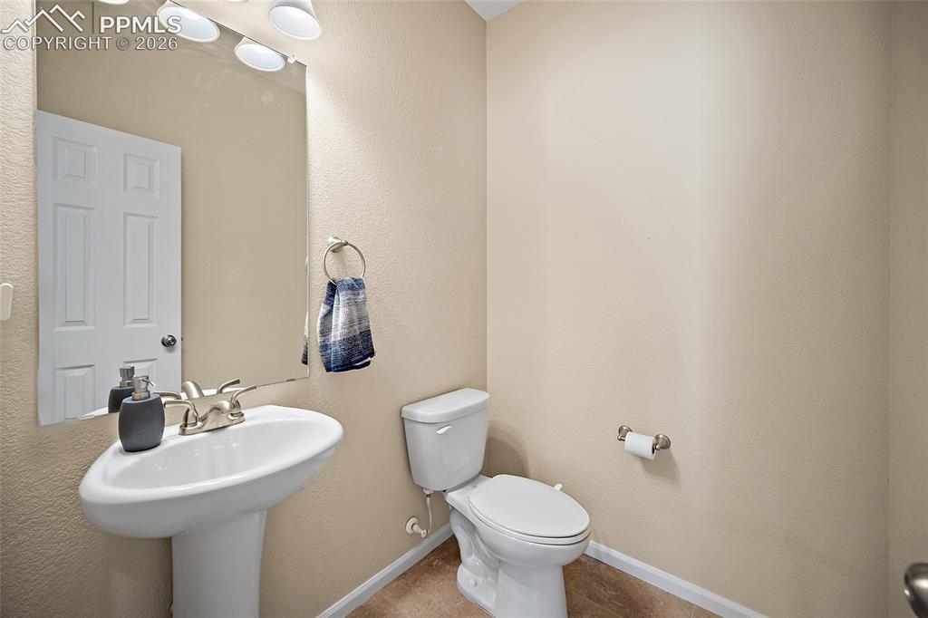 8345 Longleaf Lane