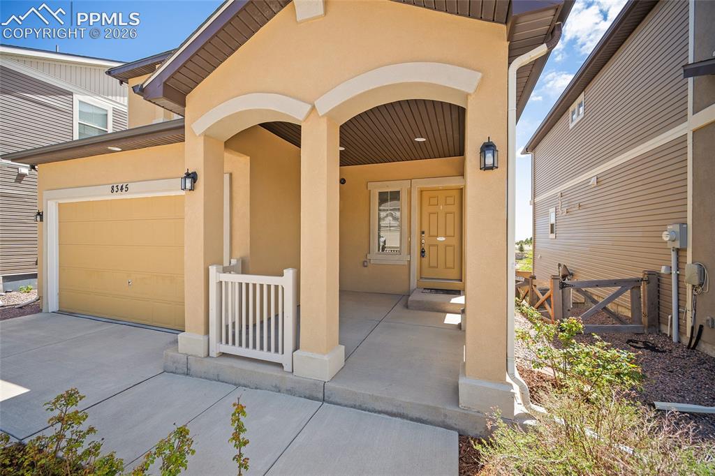8345 Longleaf Lane