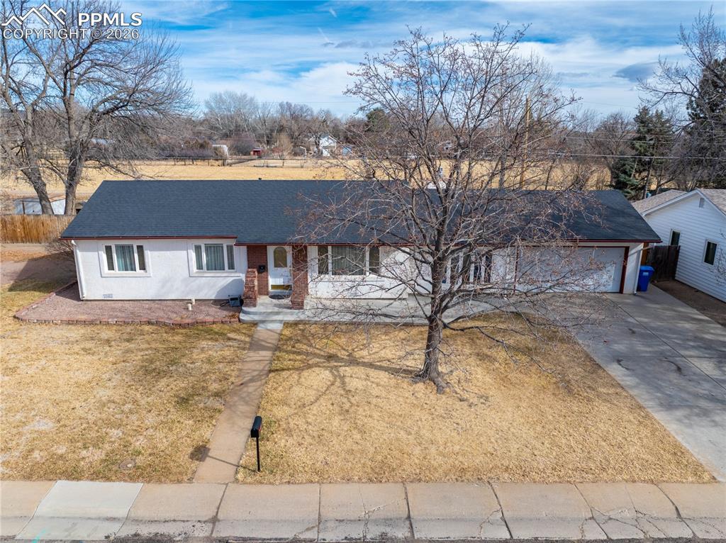 124 E Circle Drive
