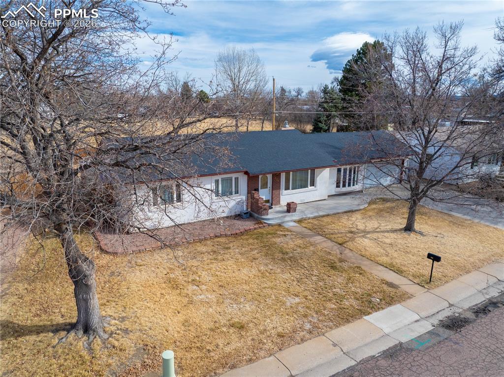 124 E Circle Drive