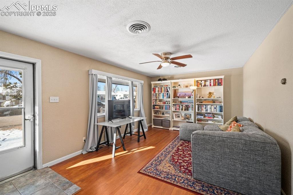 3116 San Isabel Avenue