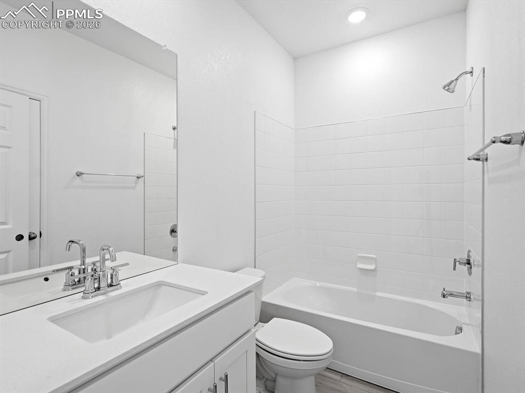 13219 Valley Peak Drive