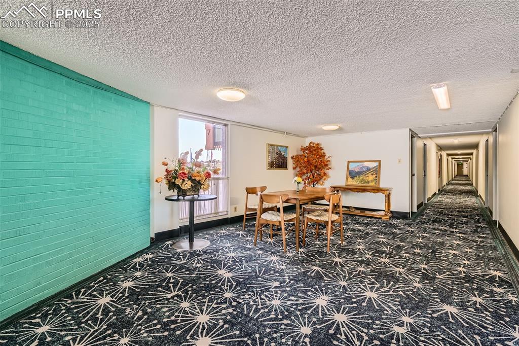 411 Lakewood Circle A202