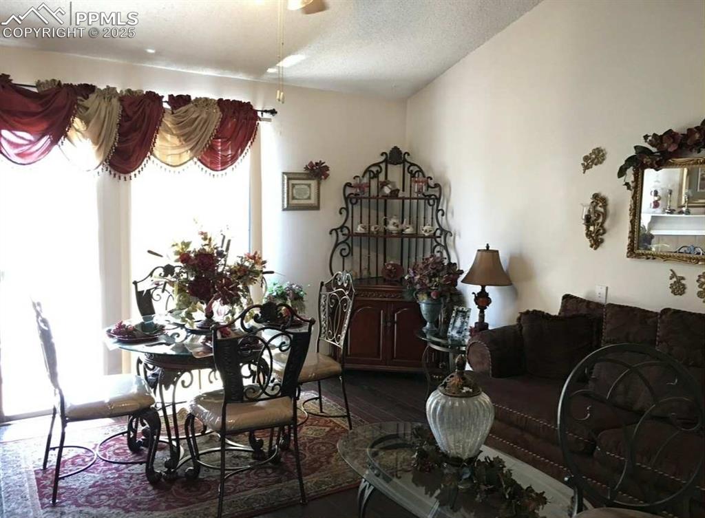 4537 Lamplighter Circle