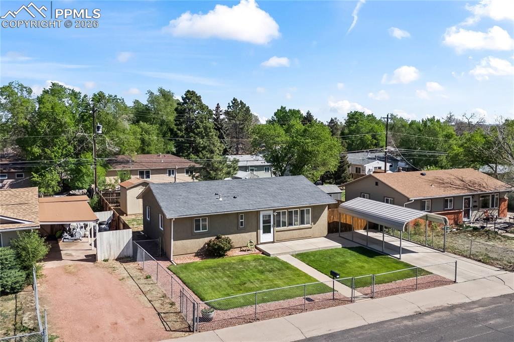 1116 Montrose Avenue