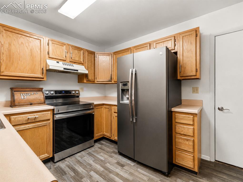6520 Apex Court