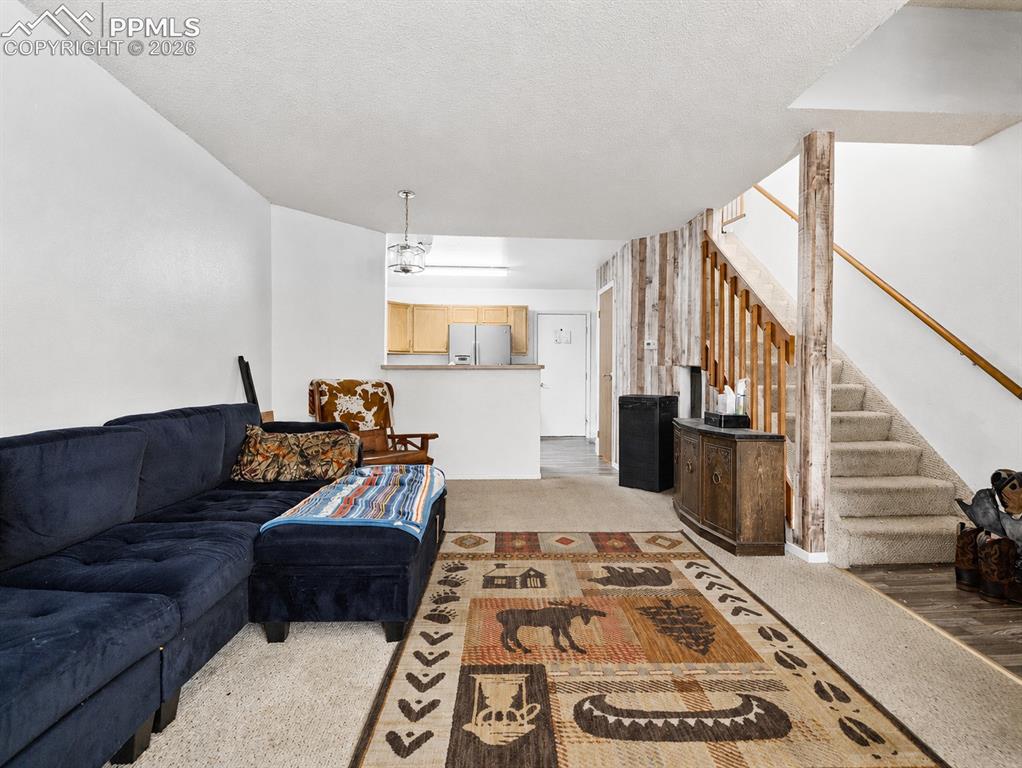 6520 Apex Court