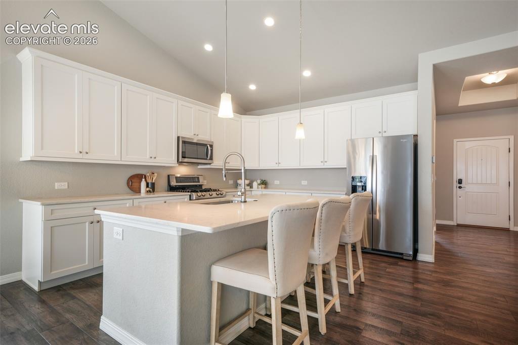 2583 Lakes Edge Drive