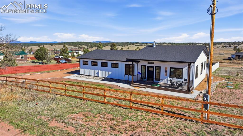 1421 Will Scarlet Drive