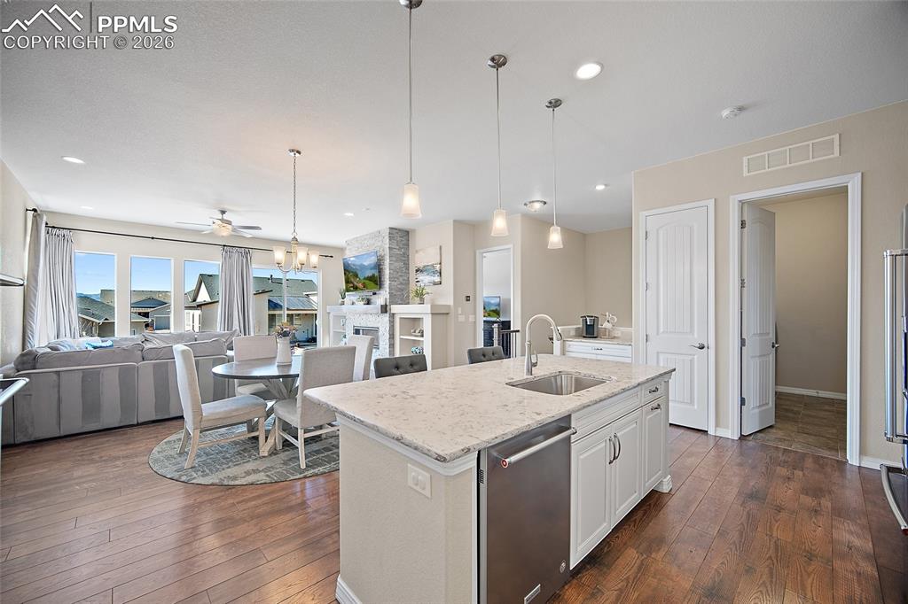 7364 Glen Forest Lane