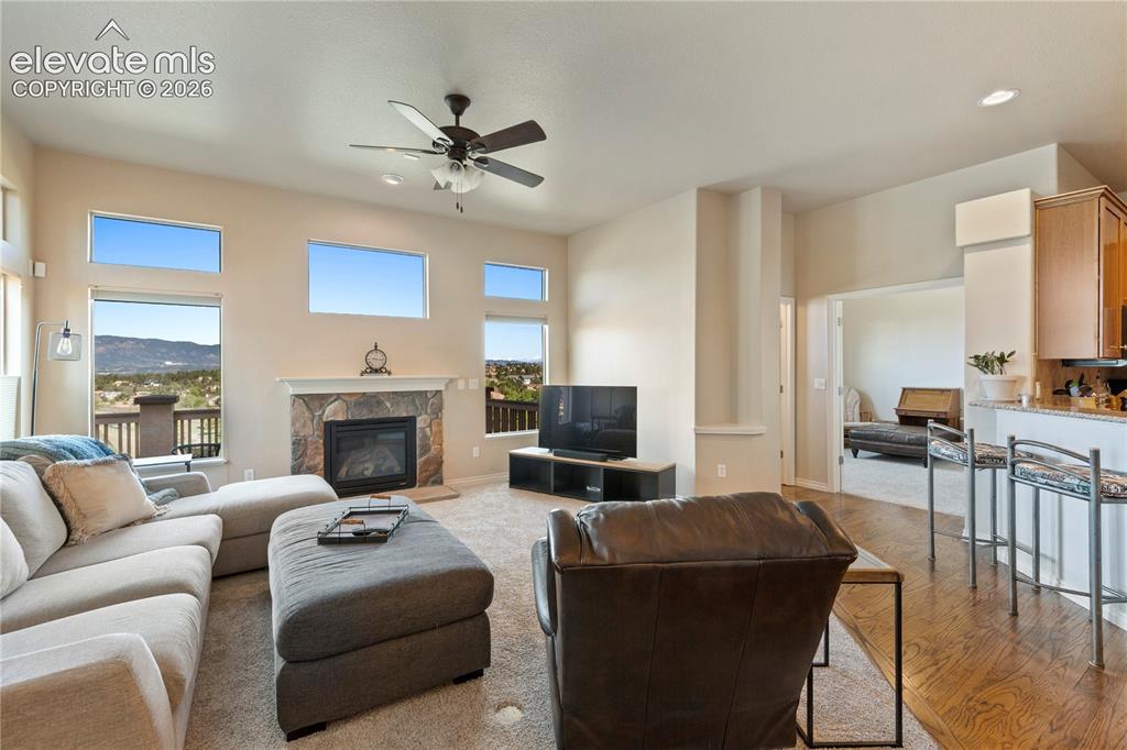 2615 Pine Knoll View