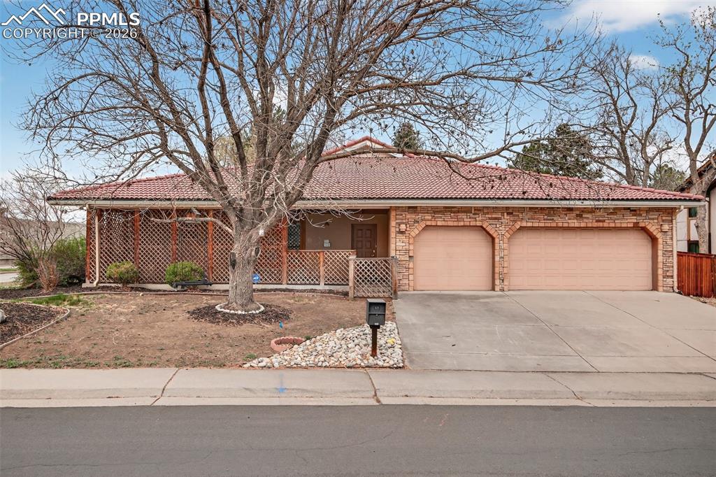 4180 S Monaco Parkway