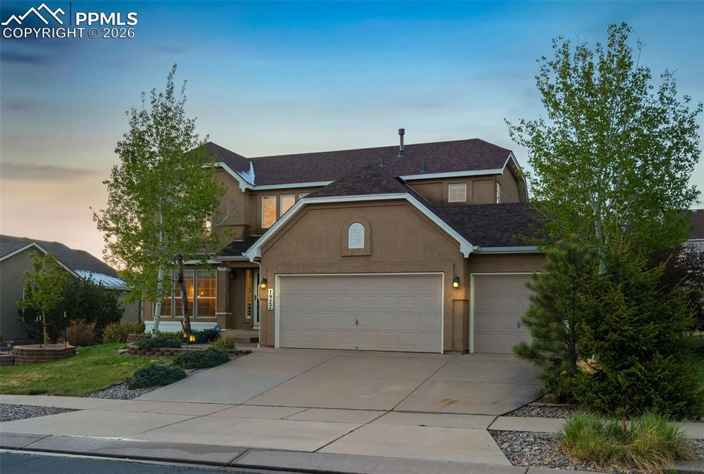 1922 Fieldcrest Drive