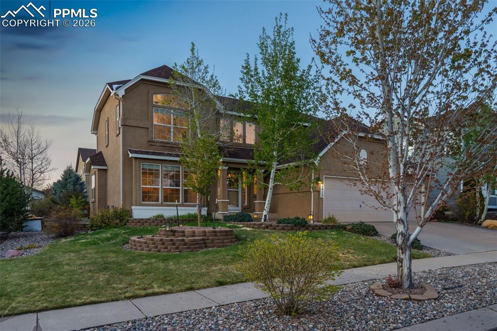 1922 Fieldcrest Drive