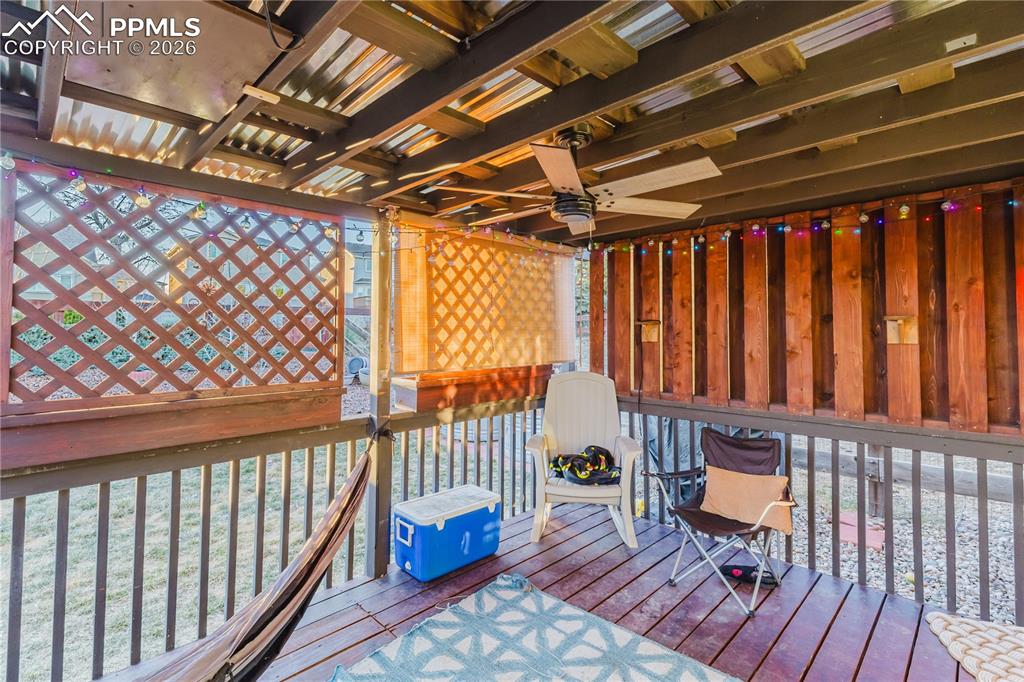 4096 Gray Fox Heights