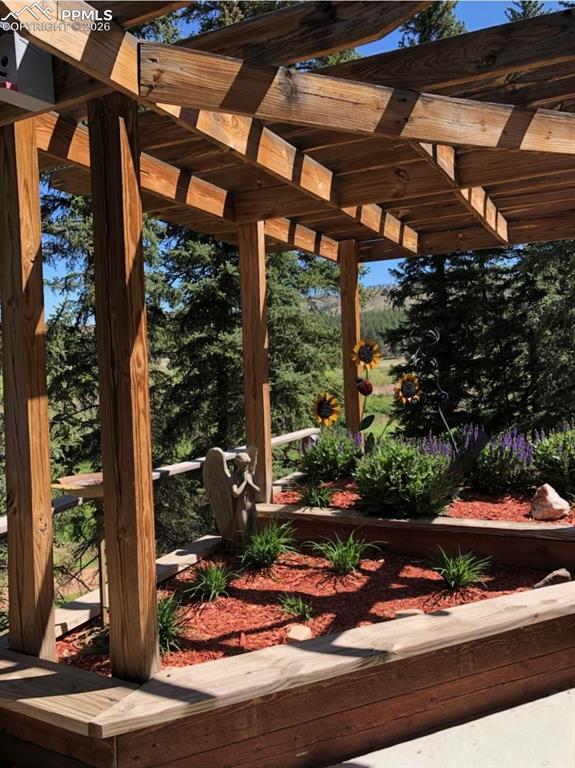 15895 Pine Lake Drive