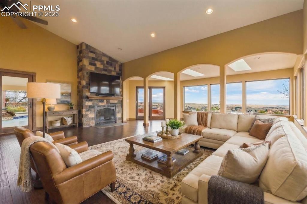 3056 Winnebago Drive