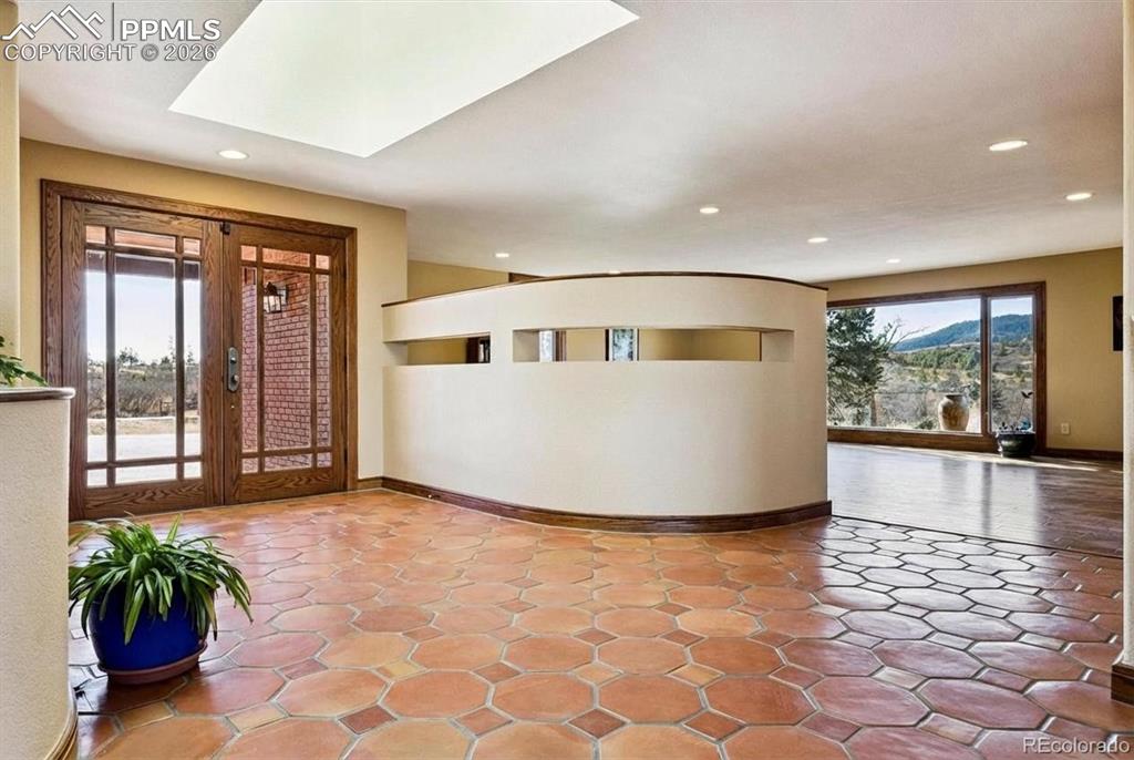 3056 Winnebago Drive