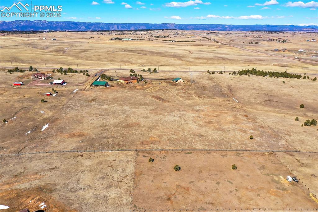 7010 Alpaca Heights