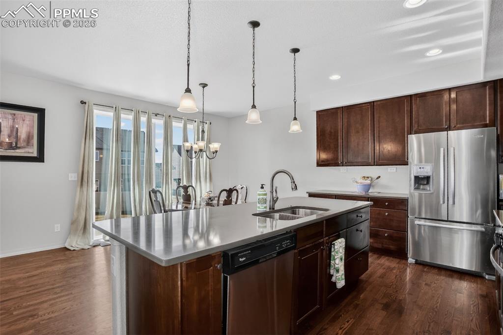 8521 Dry Needle Place