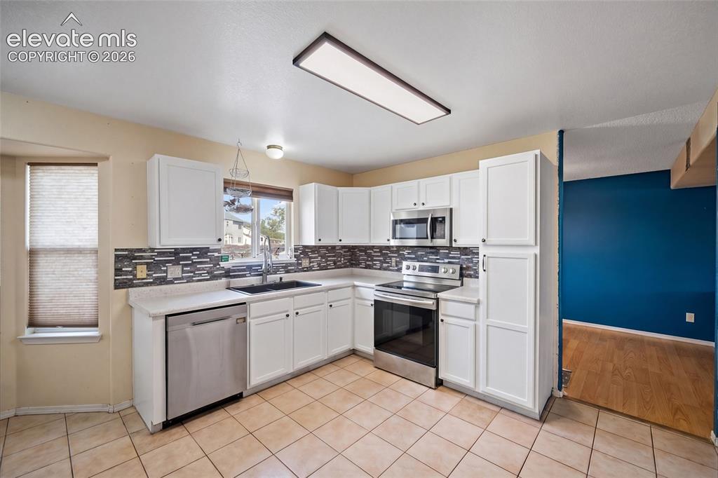 1067 Clogger Lane