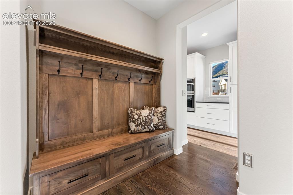 5486 Mesa Top Drive