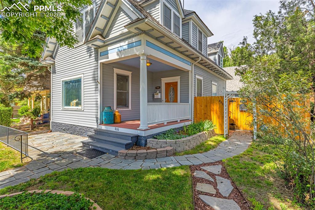 806 E Platte Avenue