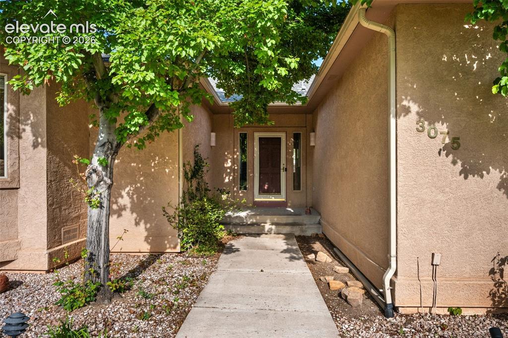 3075 Valleybrook Lane