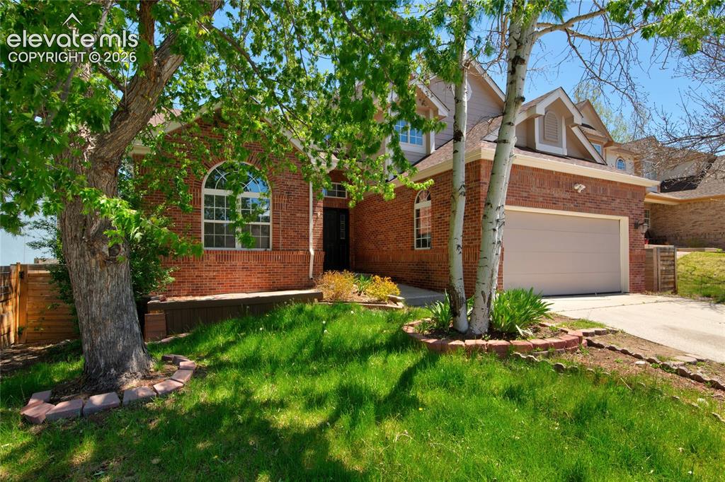 5655 Saddle Rock Road