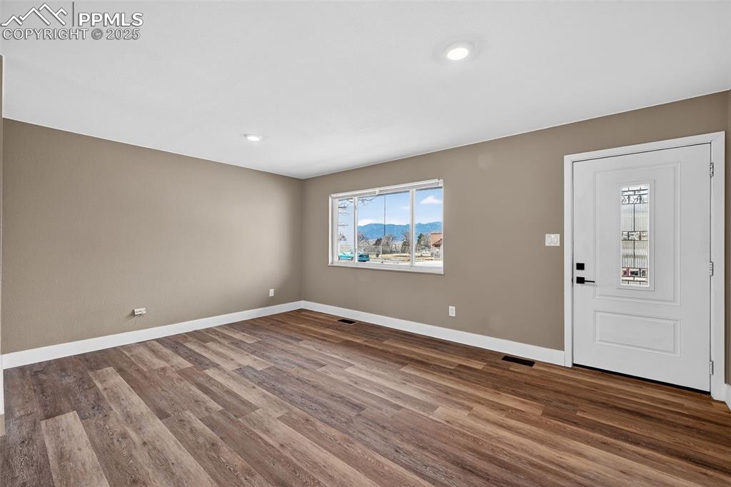 7005 Metropolitan Street