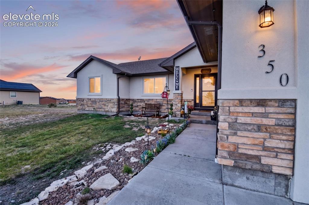 350 E Chadwick Drive