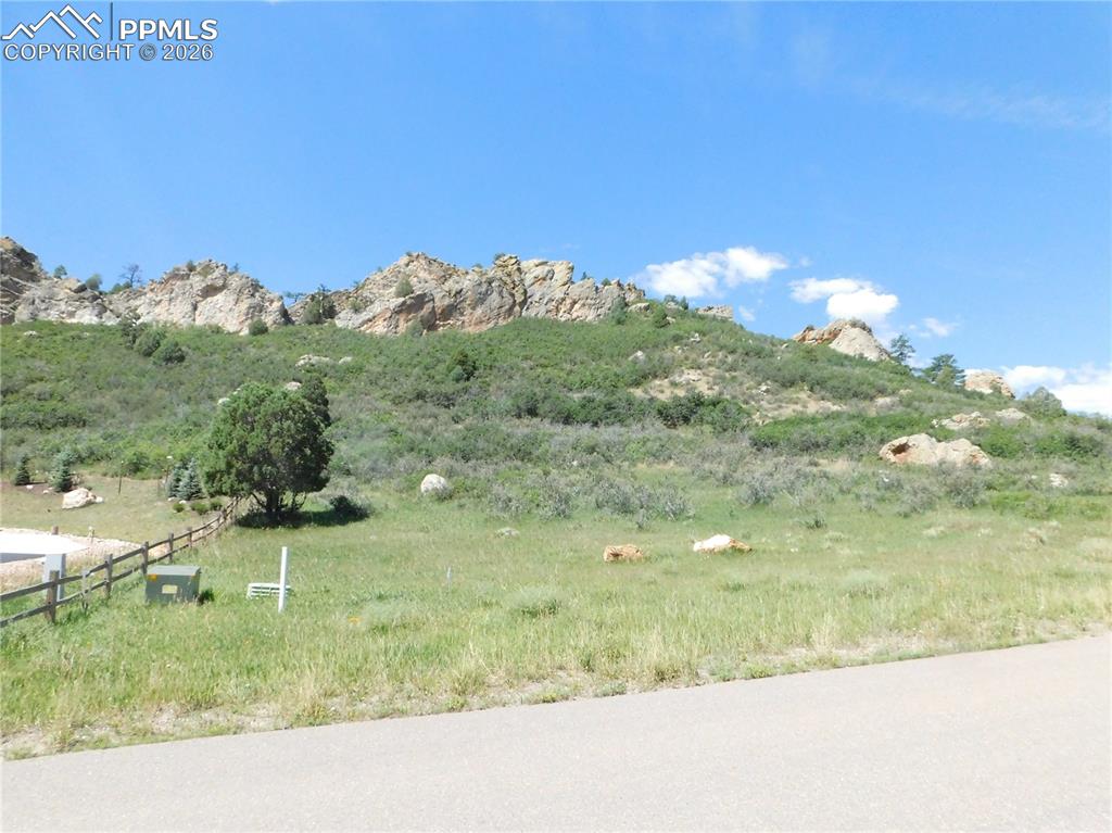 5760 Country Club Drive