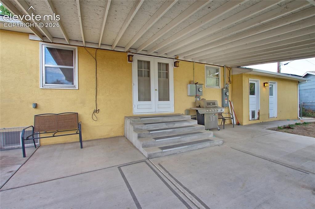 3111 Royal Avenue