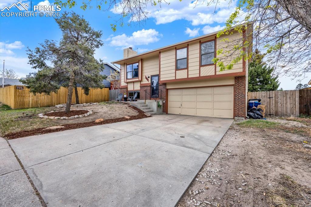 3657 Ian Point Terrace