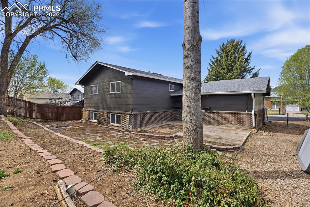 724 Squire Street