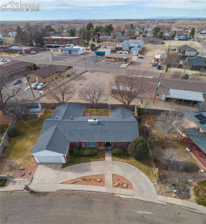 77 Circle Drive