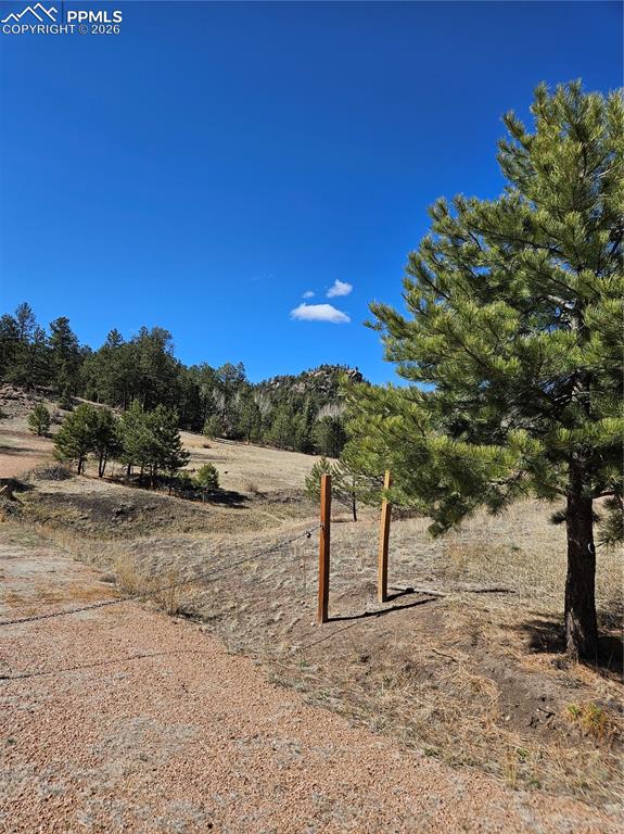 717 Canyon Drive