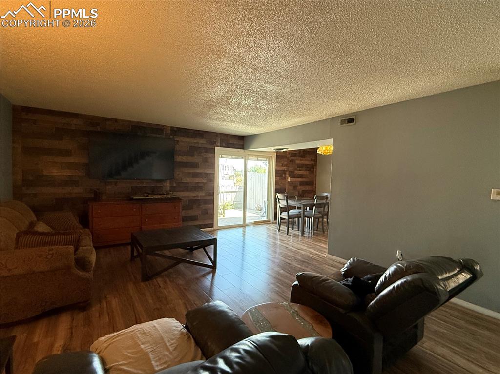 3003 E Fountain Boulevard