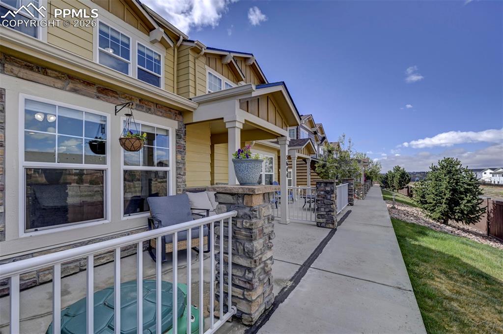 5644 Shamrock Heights