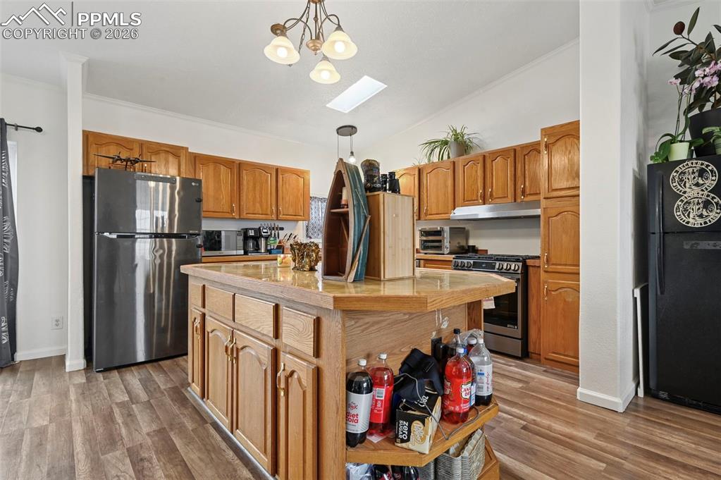 1498 Spotted Owl Way