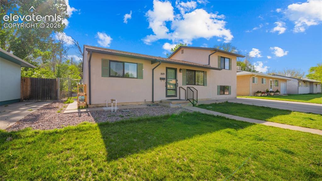 1819 Yakima Lane
