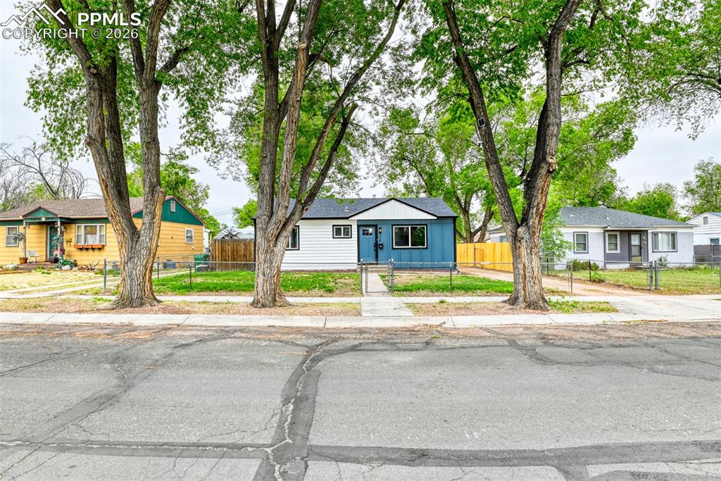 618 E Saint Elmo Avenue